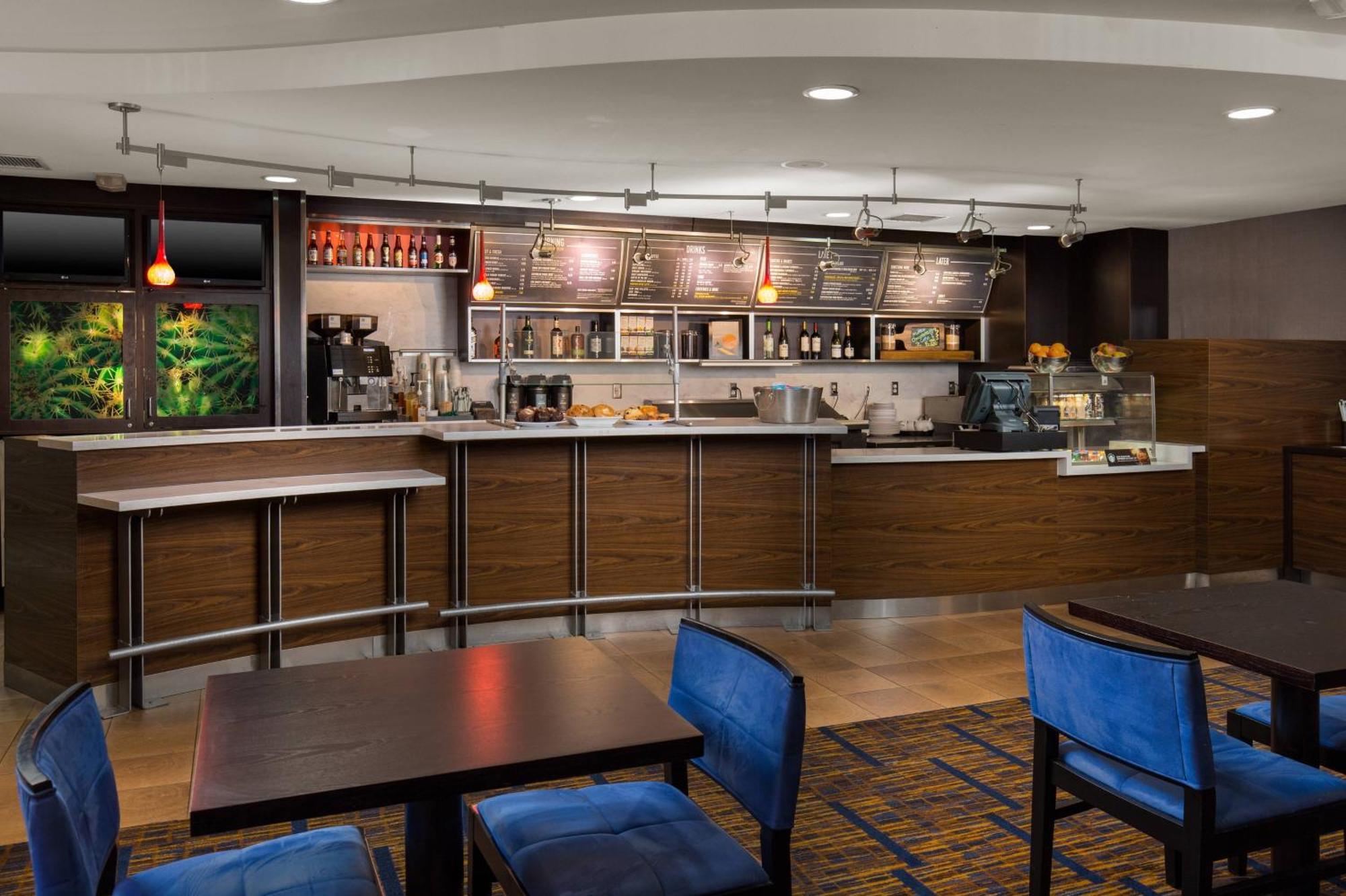 Courtyard By Marriott Ontario Rancho Cucamonga Hotel Ngoại thất bức ảnh