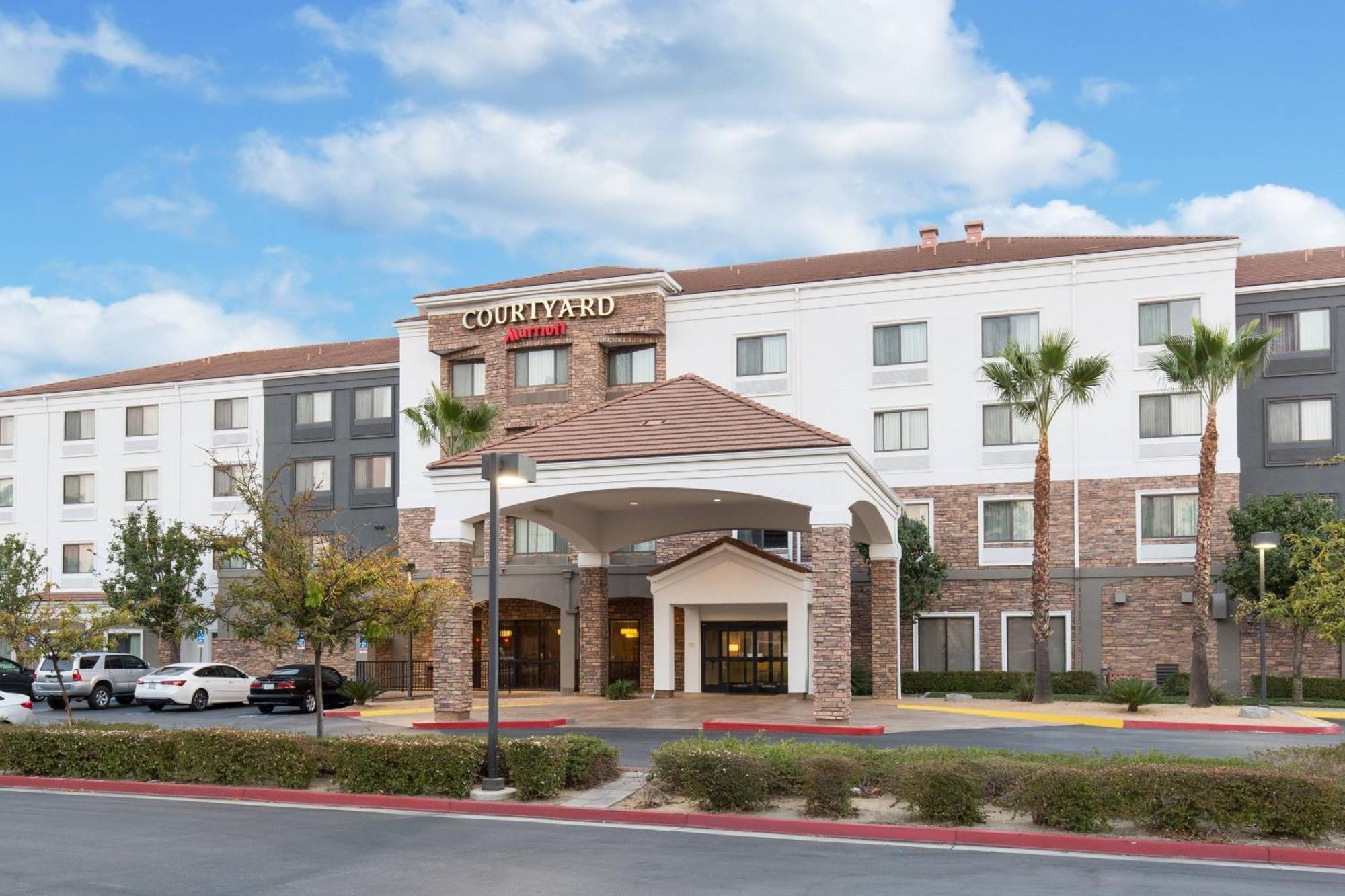 Courtyard By Marriott Ontario Rancho Cucamonga Hotel Ngoại thất bức ảnh